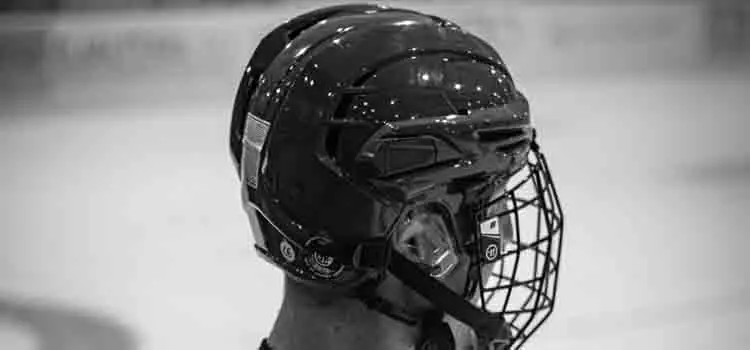 Youth vs Junior Hockey Helmet