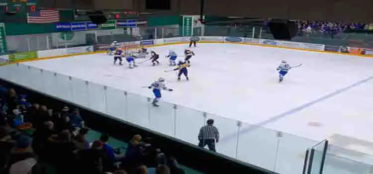 Minnetonka vs Chanhassen Hockey 